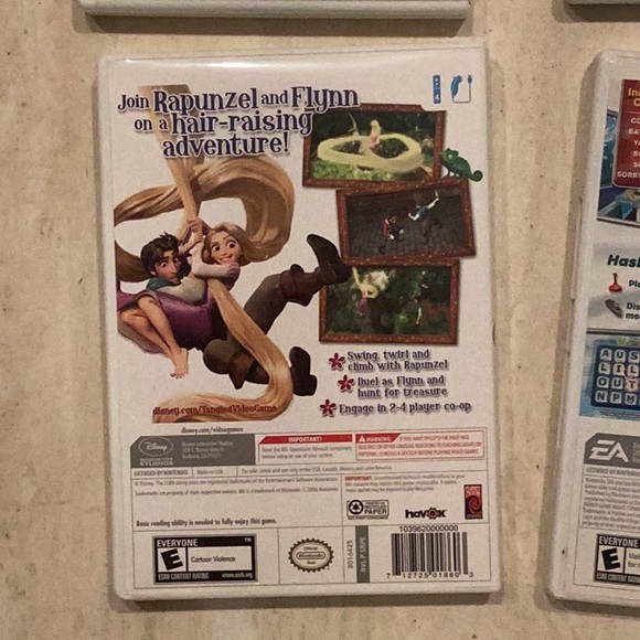 My Sims Nintendo Wii & My Sims Kingdom & Disney Tangled & Hasbro Family Games - Picture 7 of 9